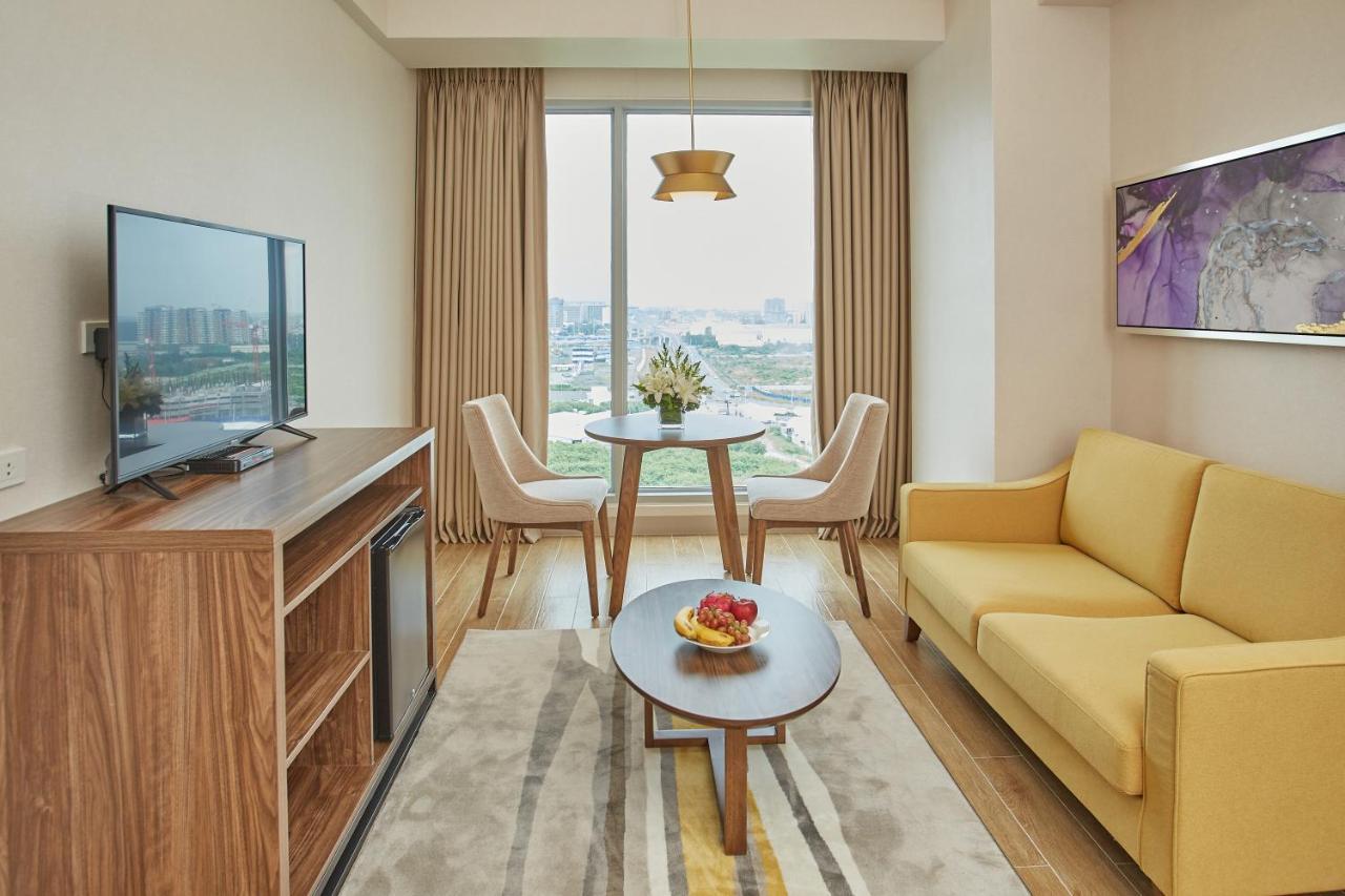 Kingsford Hotel Manila Paranaque City 외부 사진