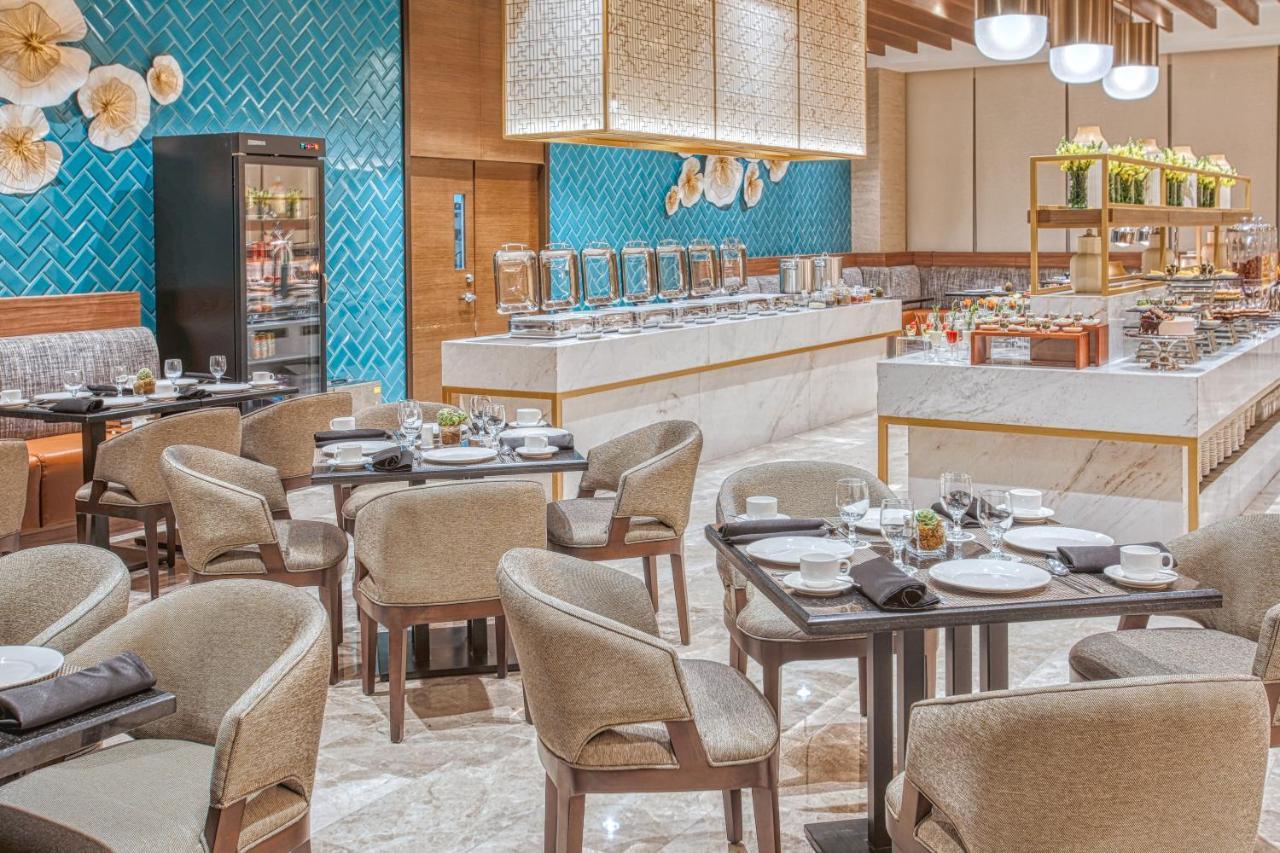 Kingsford Hotel Manila Paranaque City 외부 사진